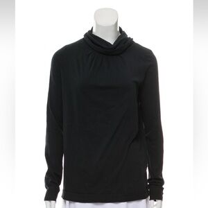 Marc by Marc Jacobs black turtle neck size small